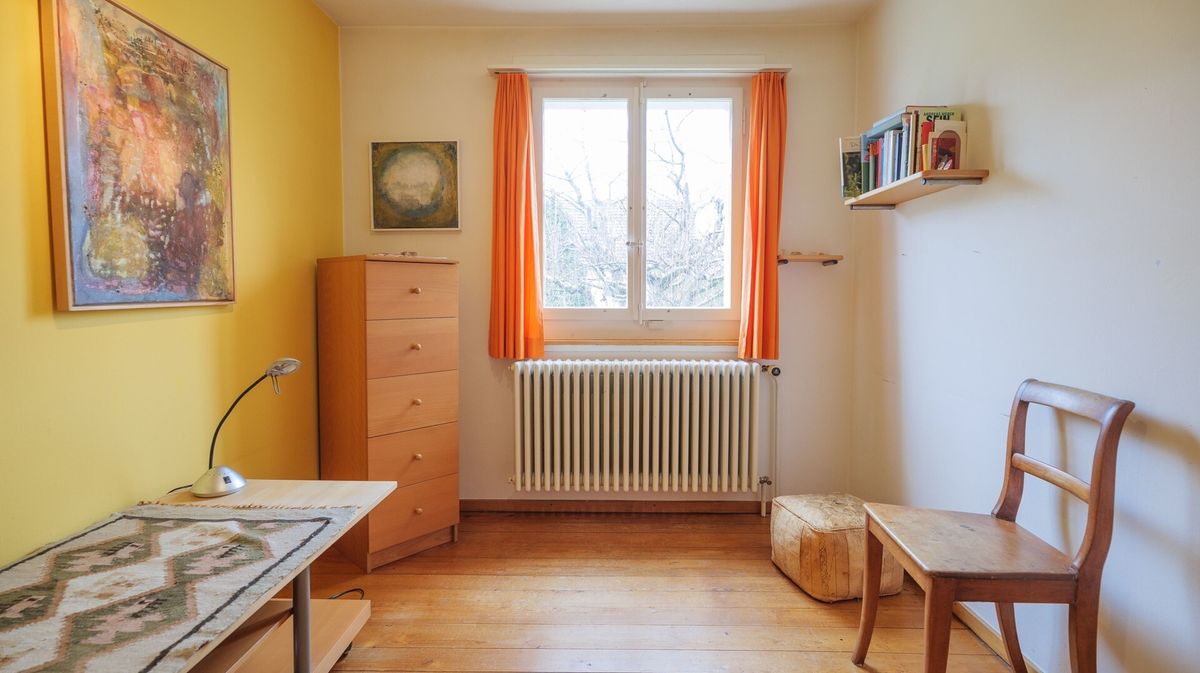 Freistehendes 5.5-Zimmer-Haus mit charmantem Garten und viel Potenzial - 7