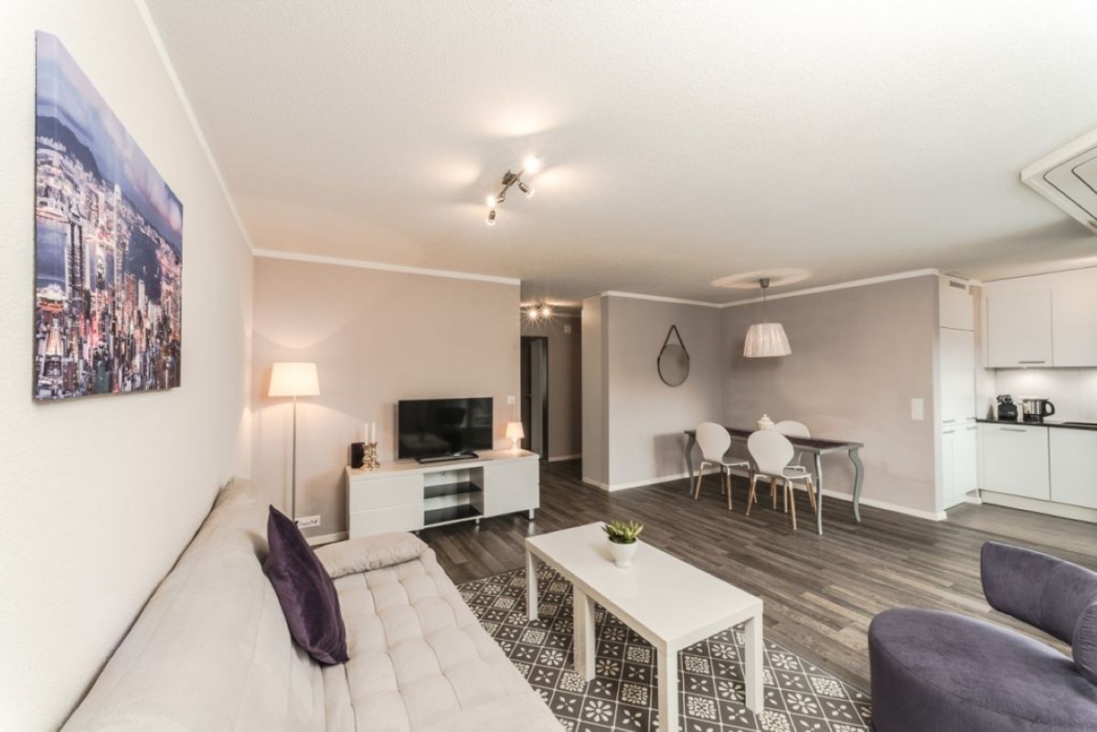 Ocher – 2.5 Room Apartment in Zürich - 1