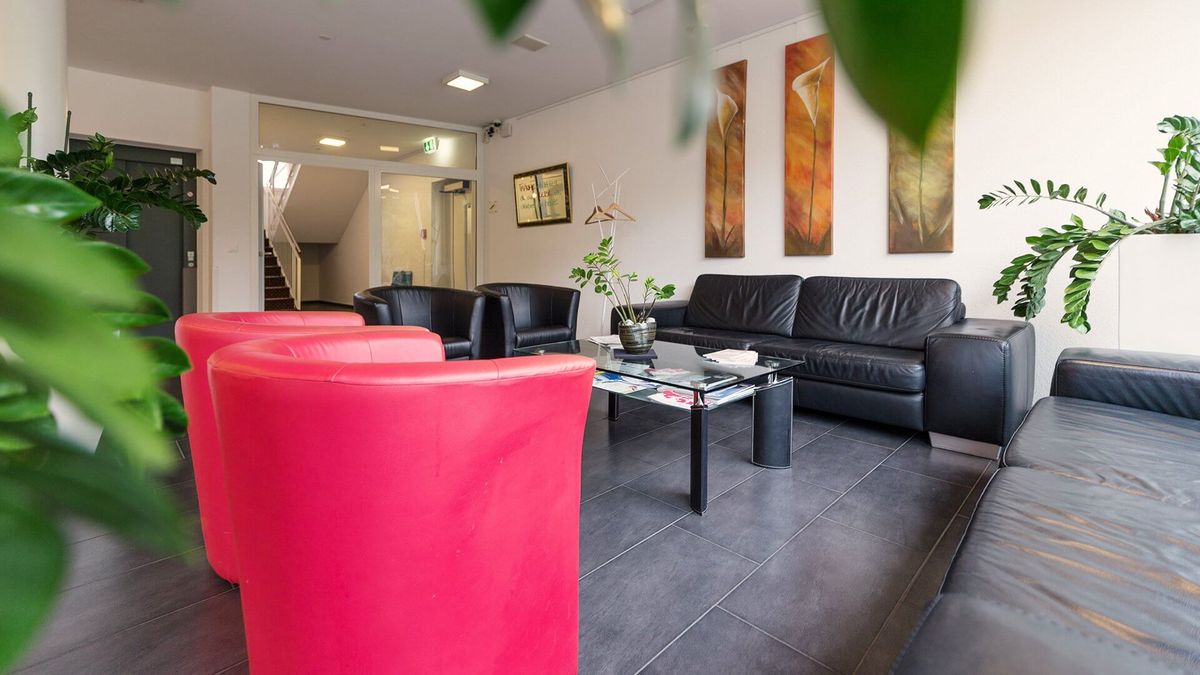 Moderne Loft-Wohnung mit Balkon in Fehraltorf - 1
