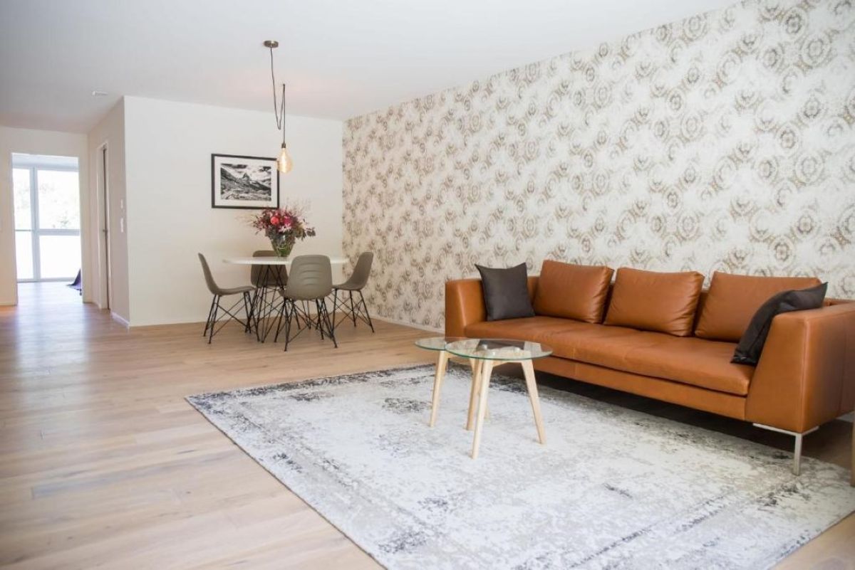 2 BEDROOM SUITE PLUS - 103 m2 - 1