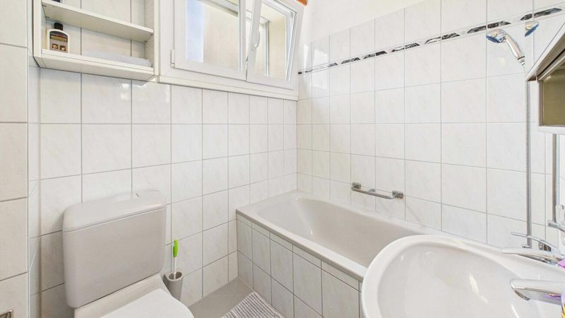 Grosszügiges Wohnerlebnis mit Potenzial - 13