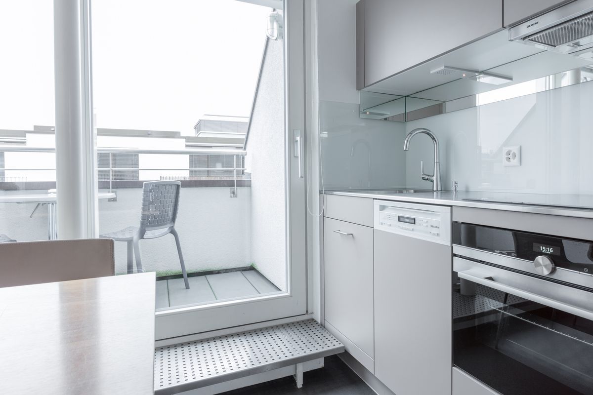1 Bedroom Penthouse M Serviced Apartment Seefeld - 6