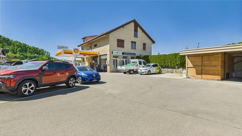 Dachwohnung mit Potenzial - Ihre Chance zur Verwirklichung in Glattfelden - 3