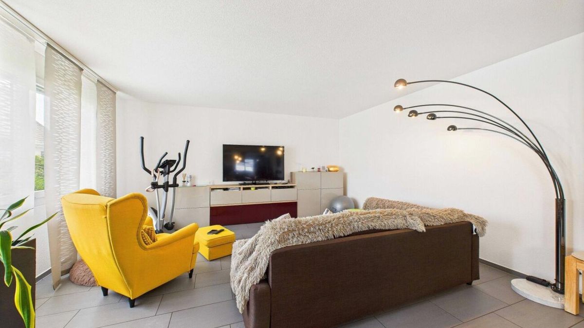 Grosszügige 4.5-Zimmer-Wohnung mit Balkon und flexibler Raumaufteilung - 4