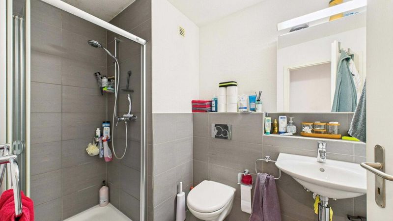 Grosszügige 4.5-Zimmer-Wohnung mit Balkon und flexibler Raumaufteilung - 10