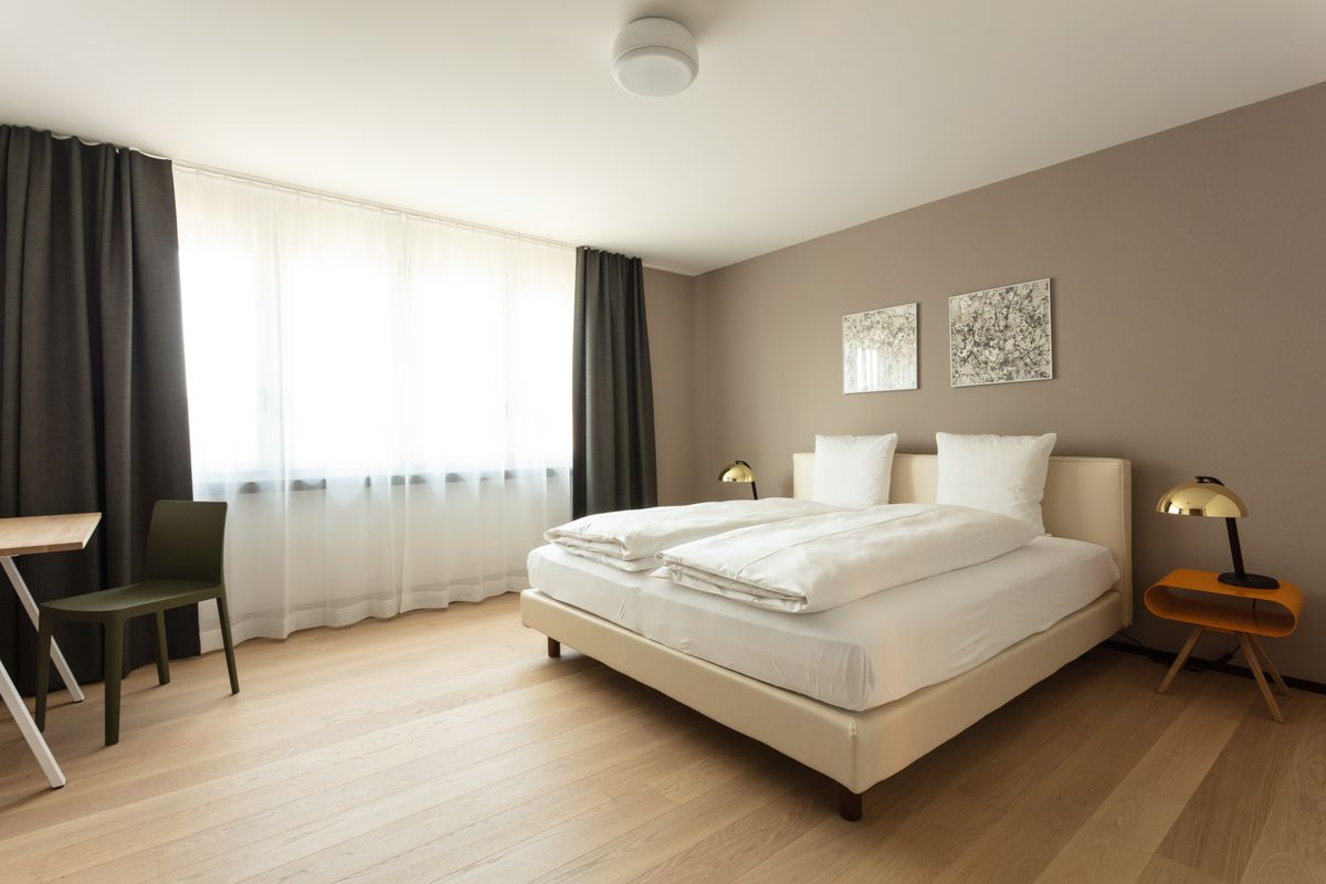 1 Bedroom Penthouse Serviced Apartment Downtown - 5