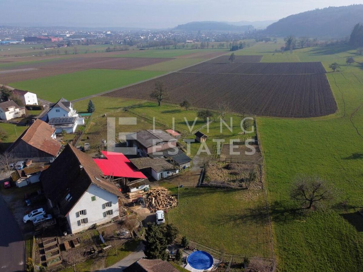 INVESTMENT AREA IN THE VILLAGE CENTER - LIVING IN GREEN RECONSIDERED - 2