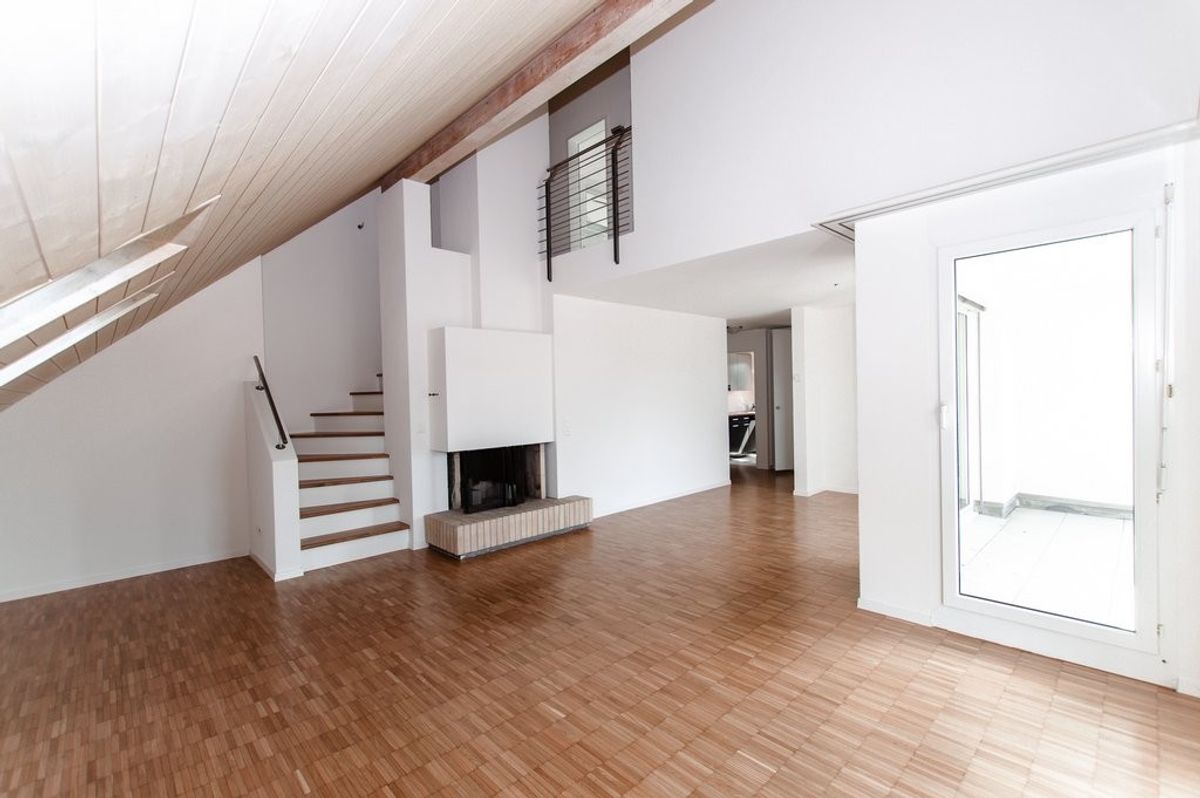 Maisonettewohnung - peripher und urban wohnen in der Nähe von Zürich - 0