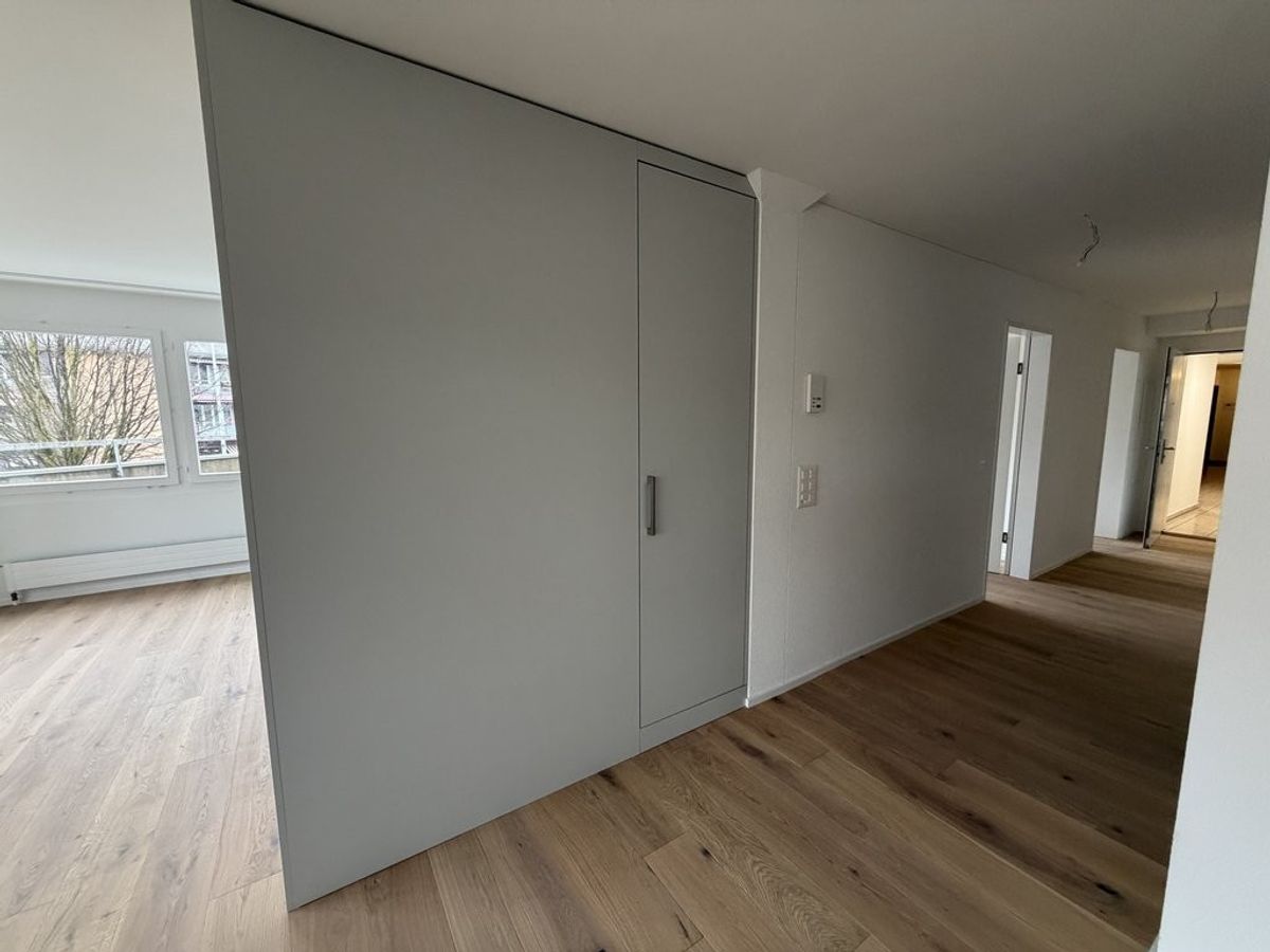 Frisch renoviert und stilvoll umgestaltet - wohnen wie im Neubau! - 8