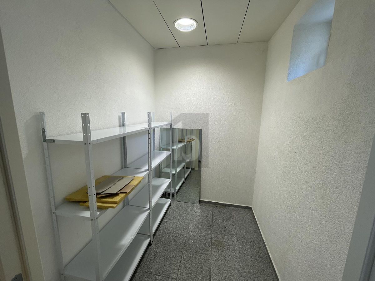 VIELSEITIG NUTZBAR AN ZENTRALER LAGE - 4