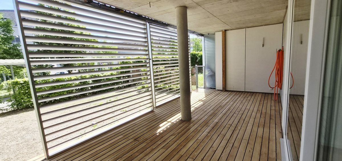 Moderne 2.5-Zimmer-Wohnung in Zürich-Schwamendingen zu vermieten! - 0