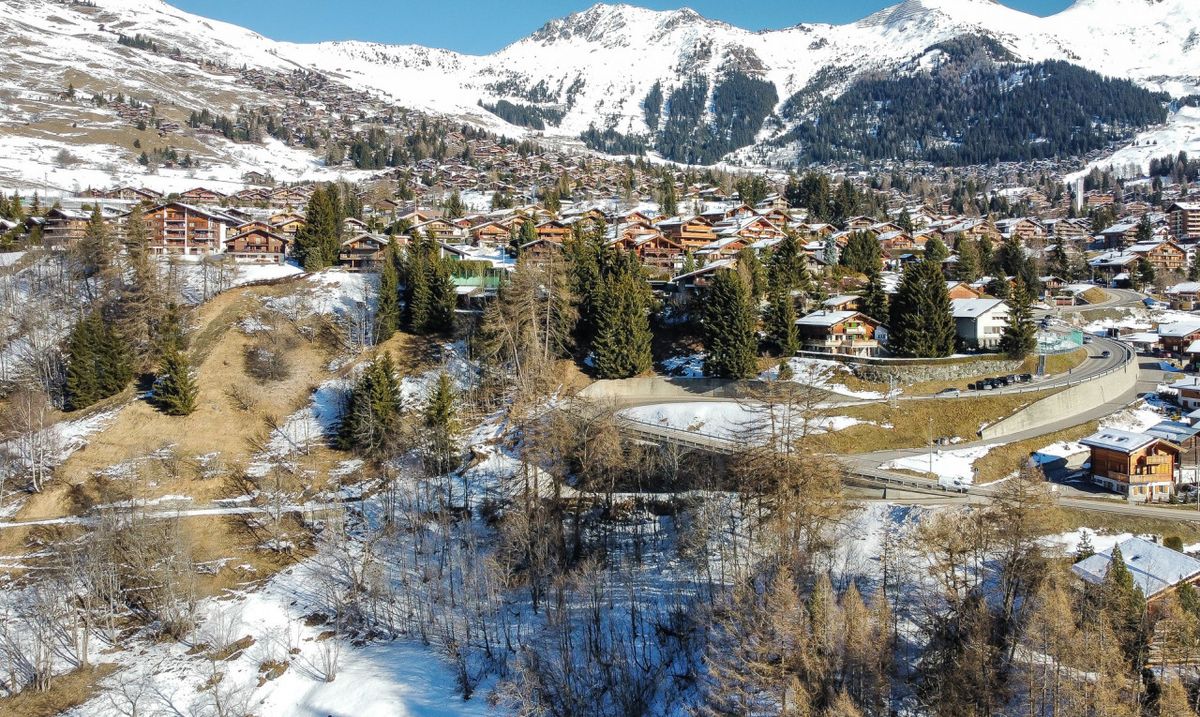 Exceptional opportunity in Verbier - 4 Vallées - 2
