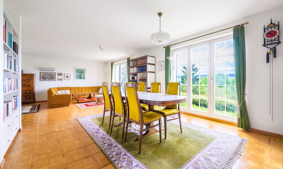 Grosszügiges Einfamilienhaus mit Weitblick und traumhaftem Garten - 9