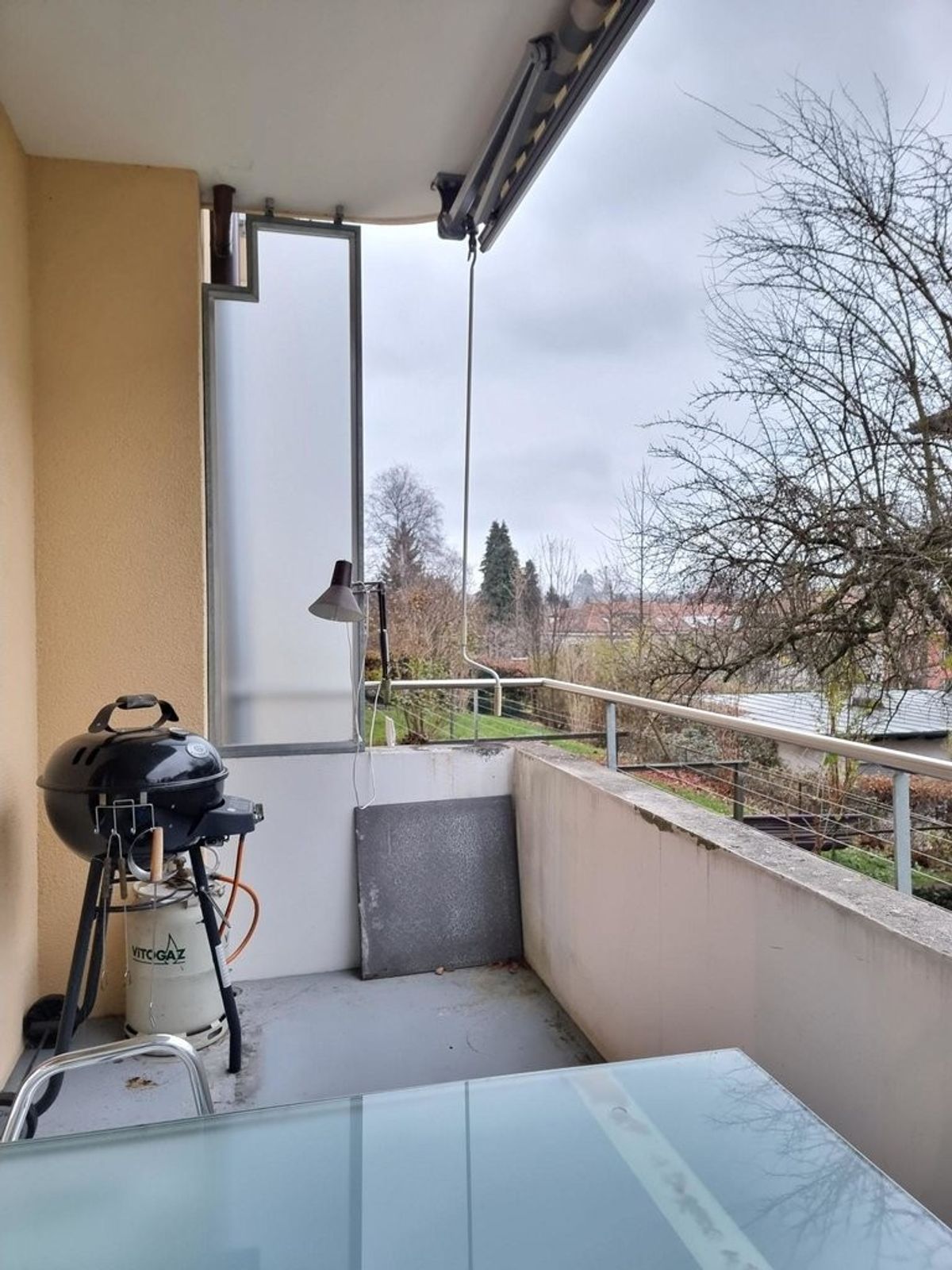 Charmante 2.5-Zimmer-Wohnung mit Balkon an zentraler Lage - 6