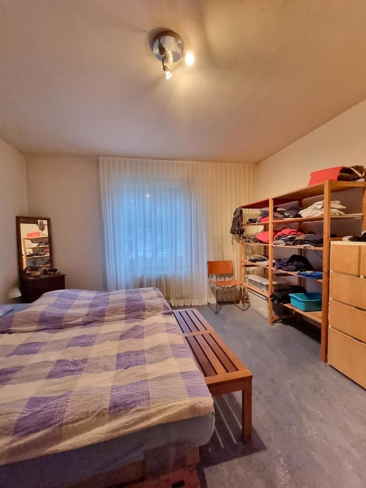 Charmante 2.5-Zimmer-Wohnung mit Balkon an zentraler Lage - 2
