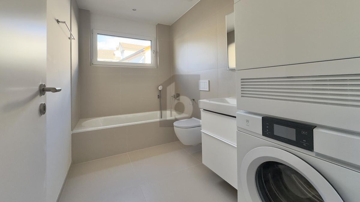 MODERNER NEUBAU AN ZENTRALER LAGE - 4
