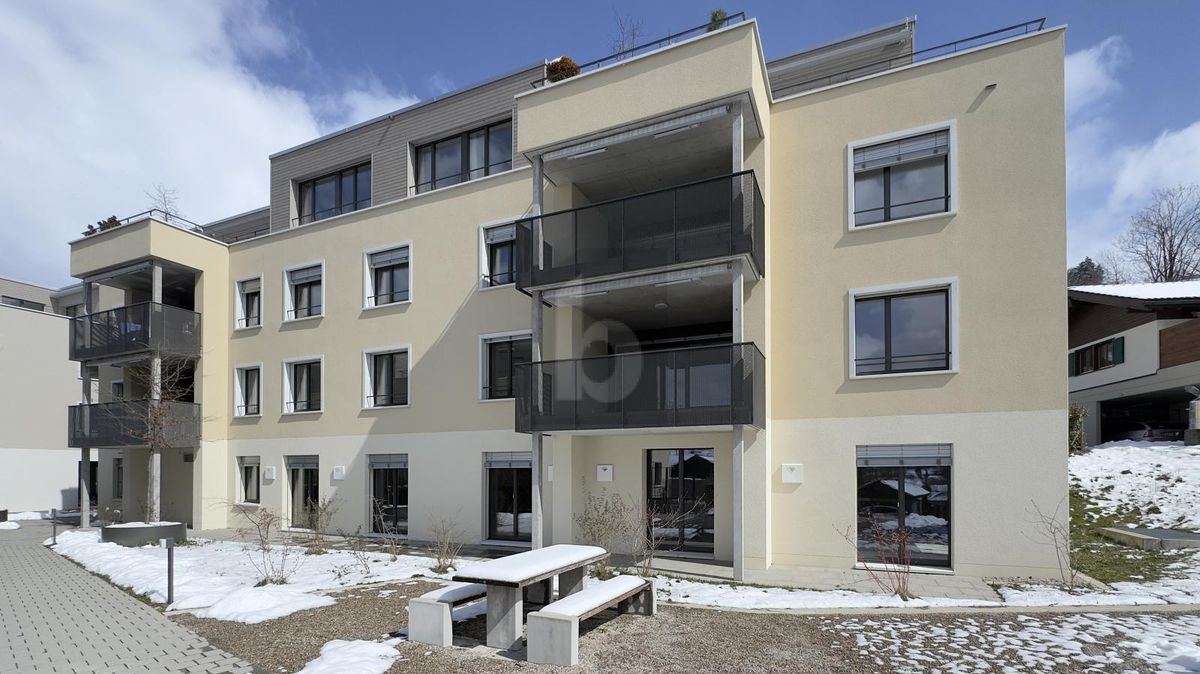 SONNIGER NEUBAU IN EIGENTUMSSTANDARD - 0