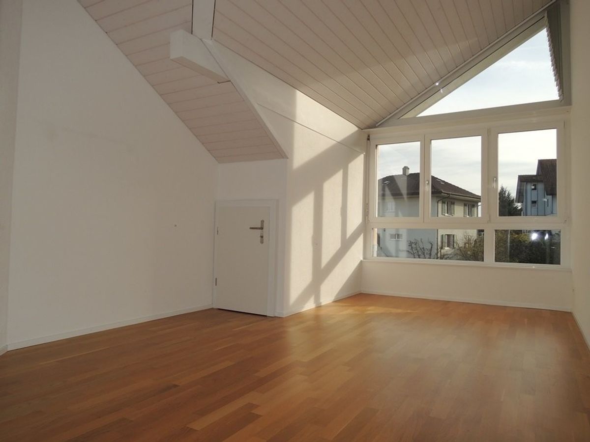 Dachwohnung mit Aussicht! - 2