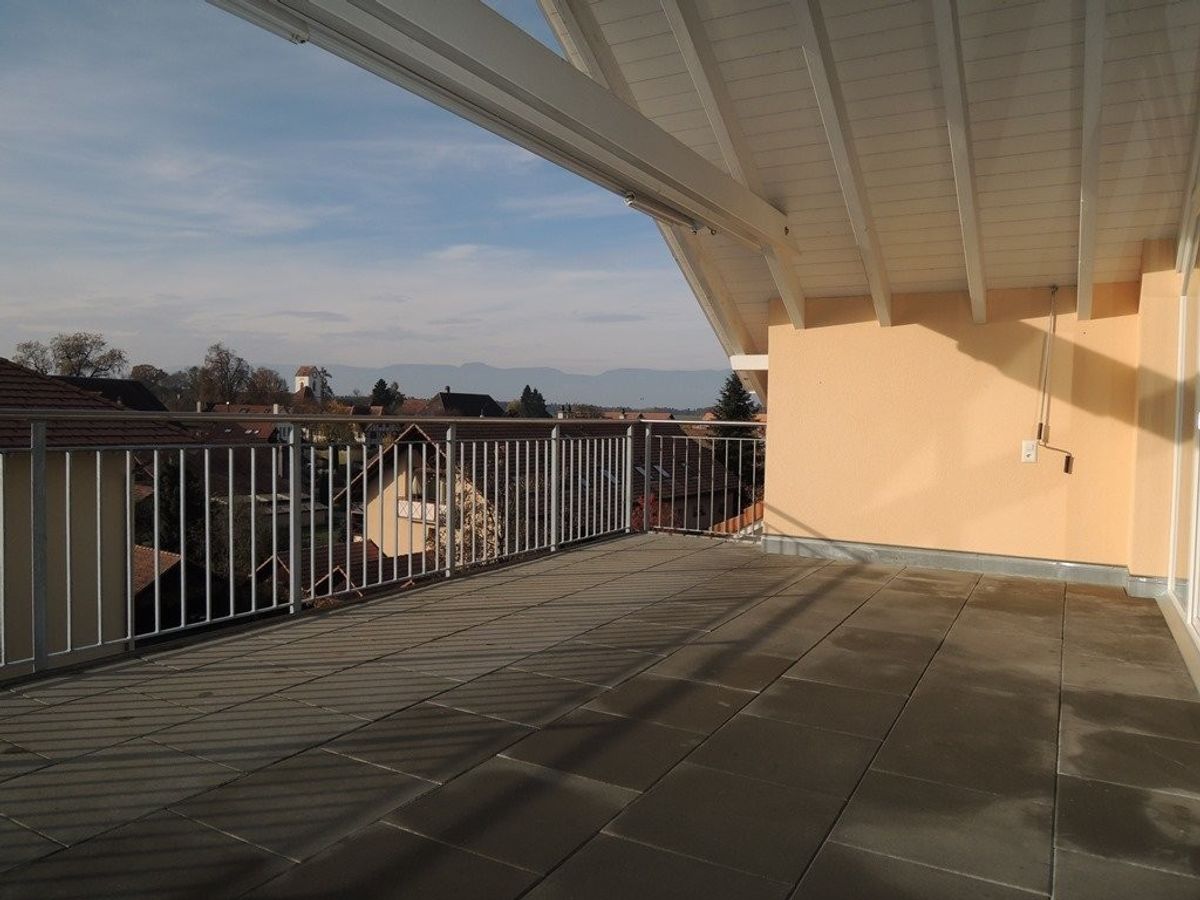 Dachwohnung mit Aussicht! - 6