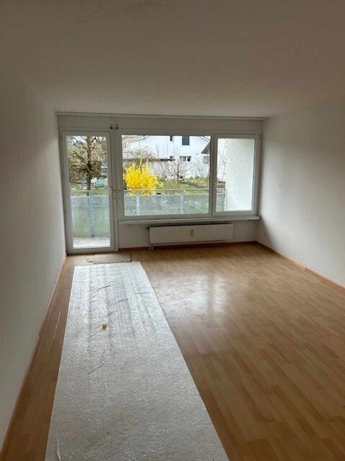 Top Wohnung mit neuer Küche! 1. Monat GRATIS! - 1