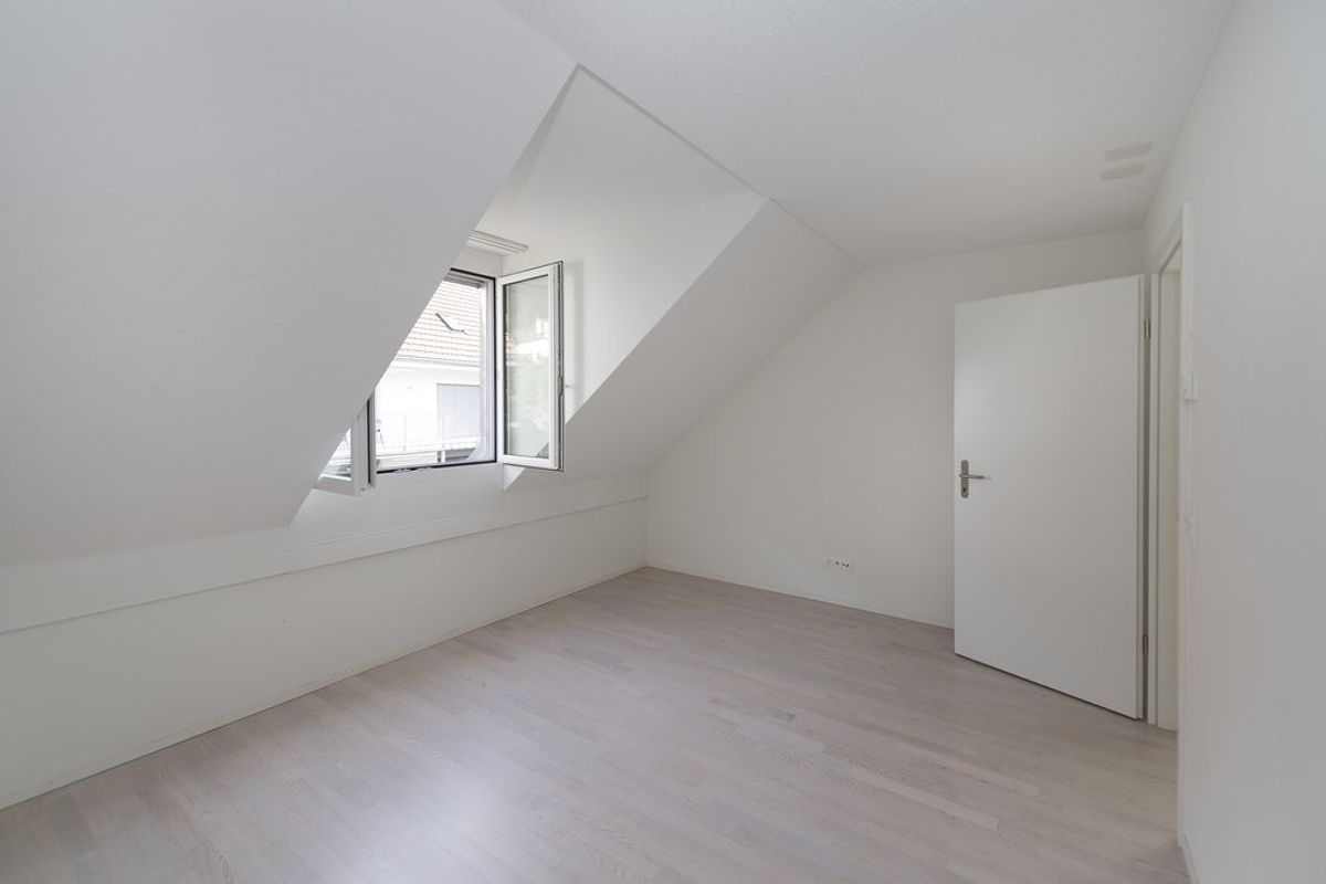 Ein glücklicher Wohnungsstart - 1