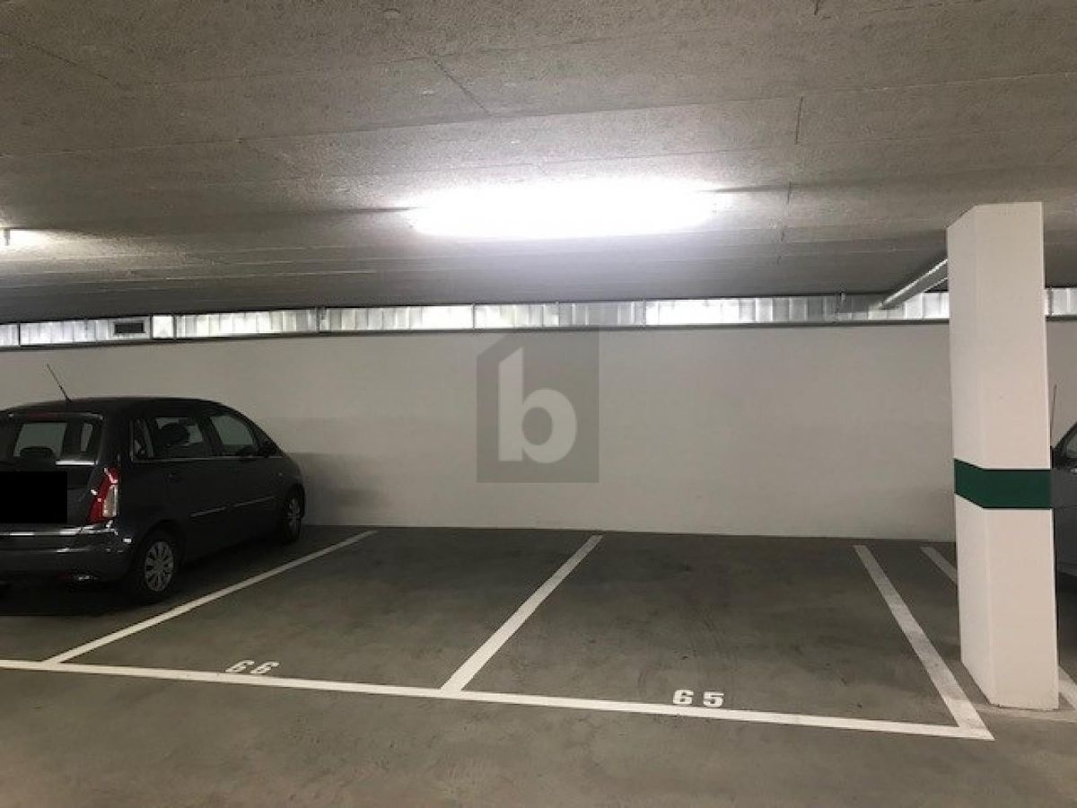 PARKPLATZ - NAHE AM SEE - 0