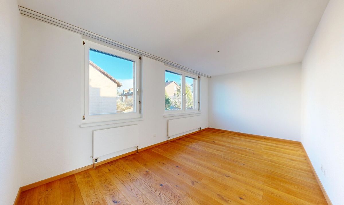 Attraktives 5.5-Zimmer-Reihenmittelhaus mit Blick ins Grüne - 4