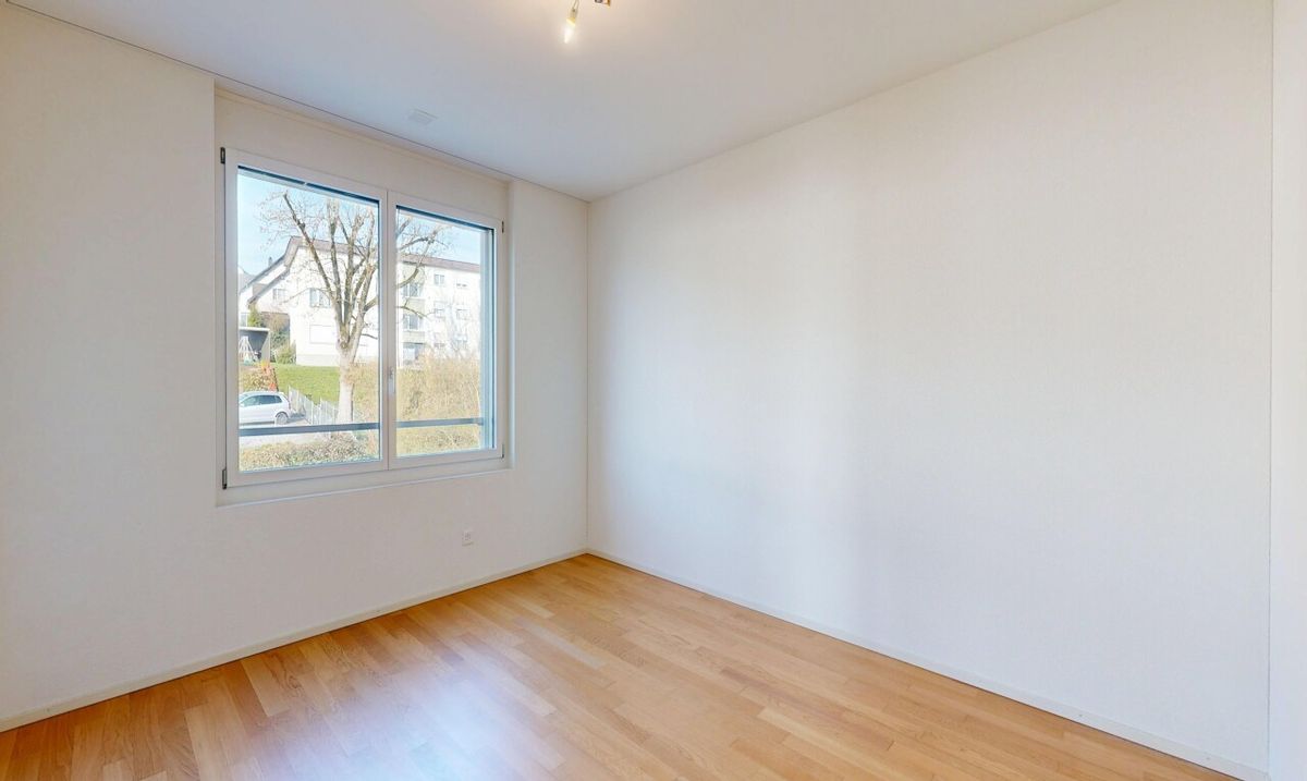 Moderne 3.5-Zi.-Wohnung mit grossem Balkon und Option auf 2. Parkplatz - 7