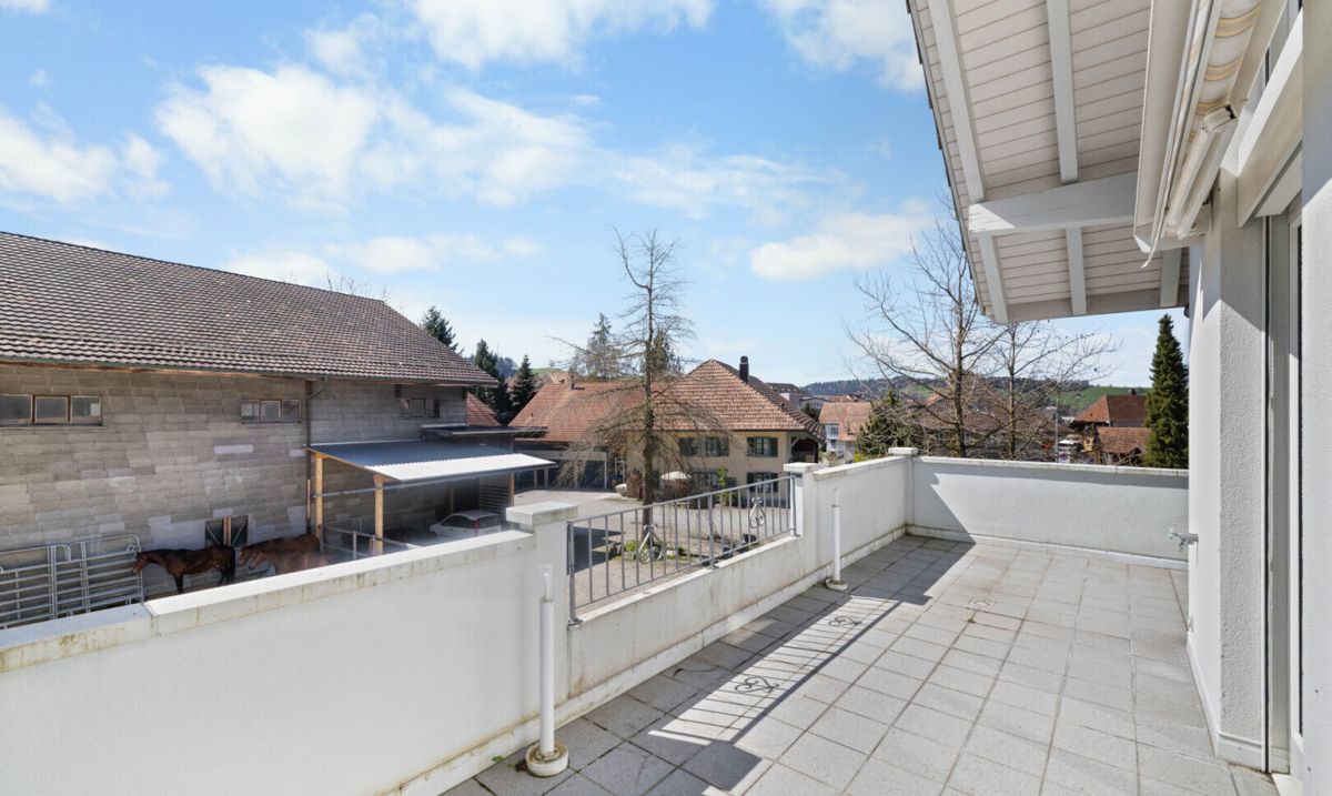 Stilvolles Mehrgenerationenhaus mit Terrasse und viel Privatsphäre - 9