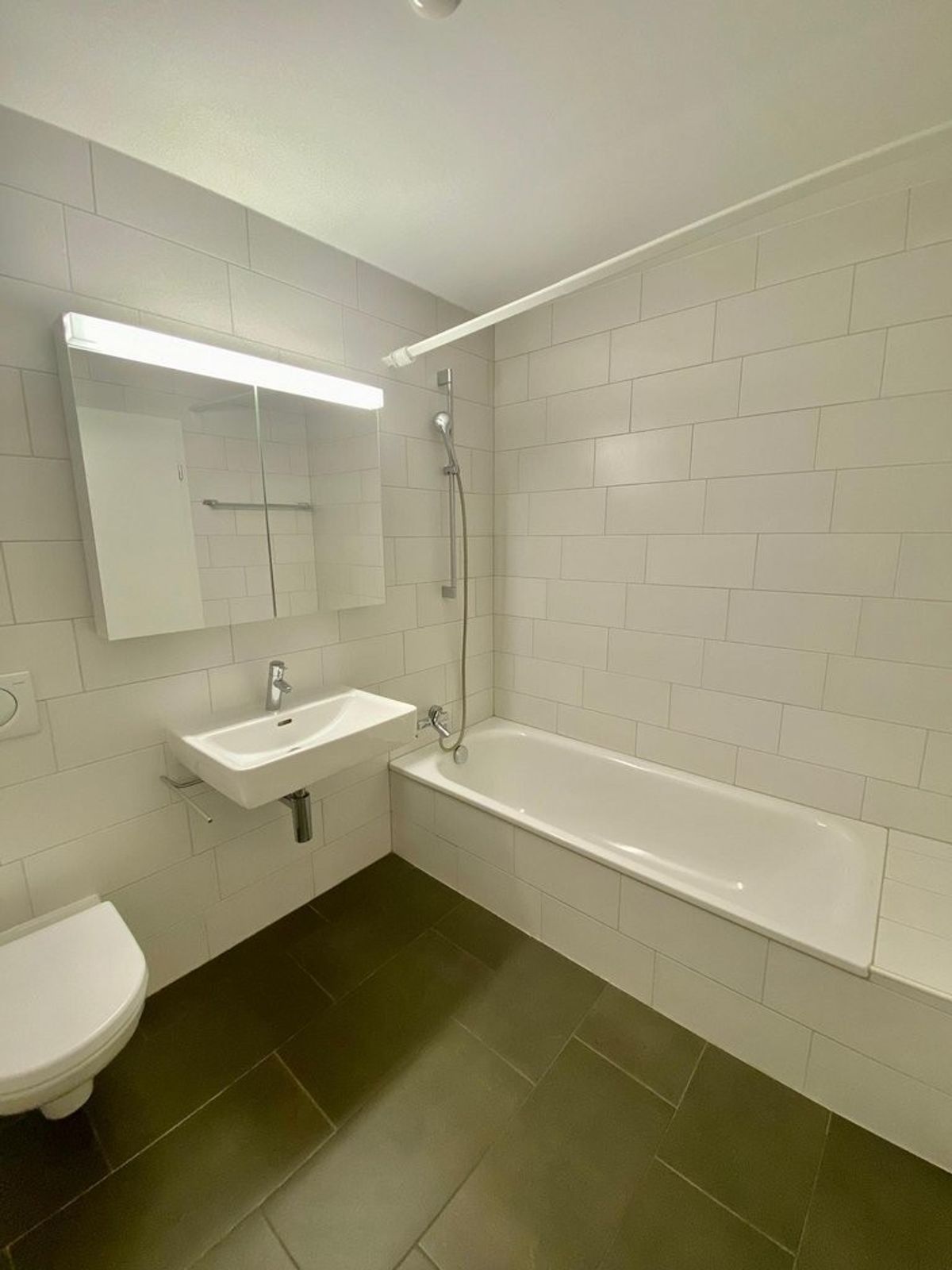 A saisir ! Superbe appartement proche du centre-ville de Sierre ! - 8