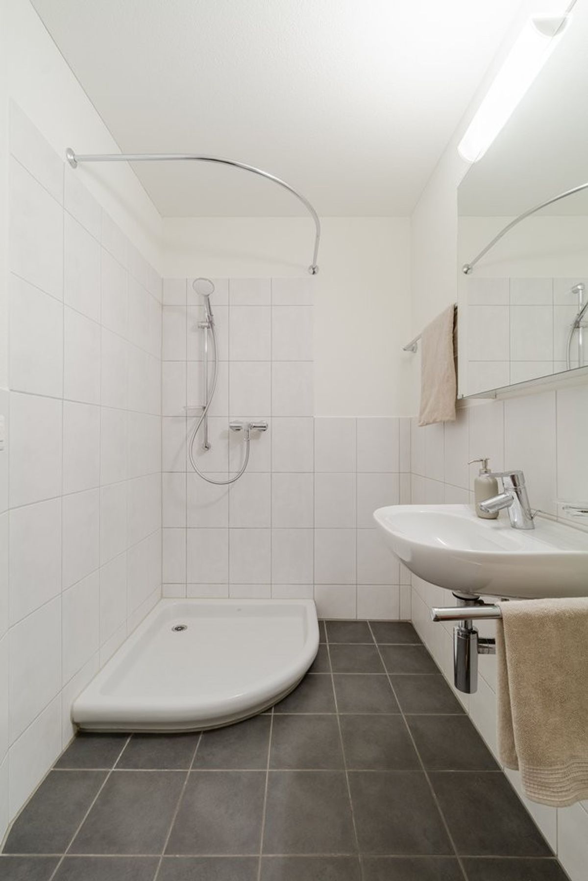helle, familienfreundliche Wohnung im Grünen! - 7