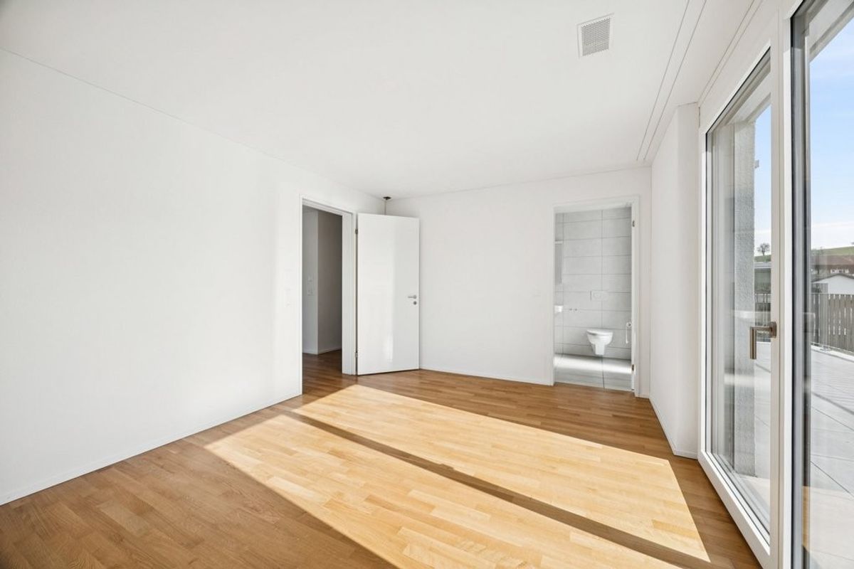 2 Monate MIETFREI: 27m2 Dachterrasse und Blick auf den See - 4
