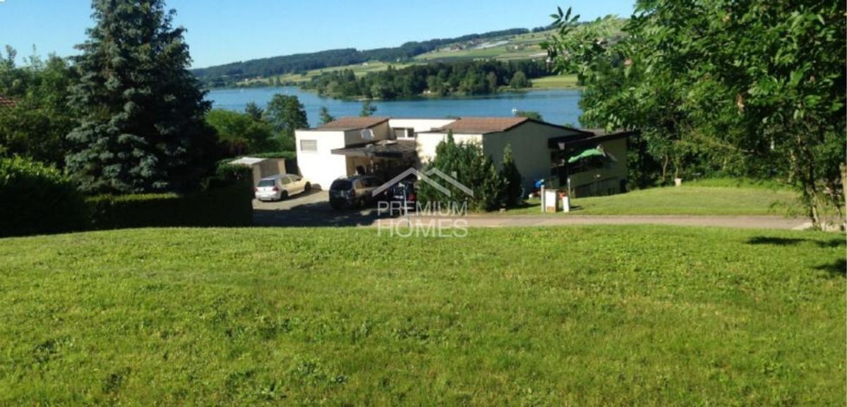 Bauparadies mit Sicht auf den See - 0