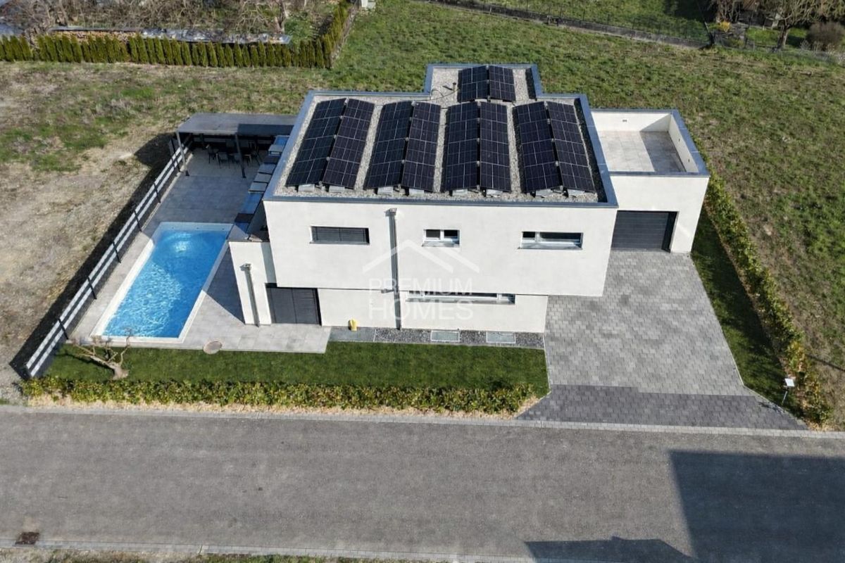 Premium Wohnen mit Pool, Galerie und Sonnenterrasse - 1