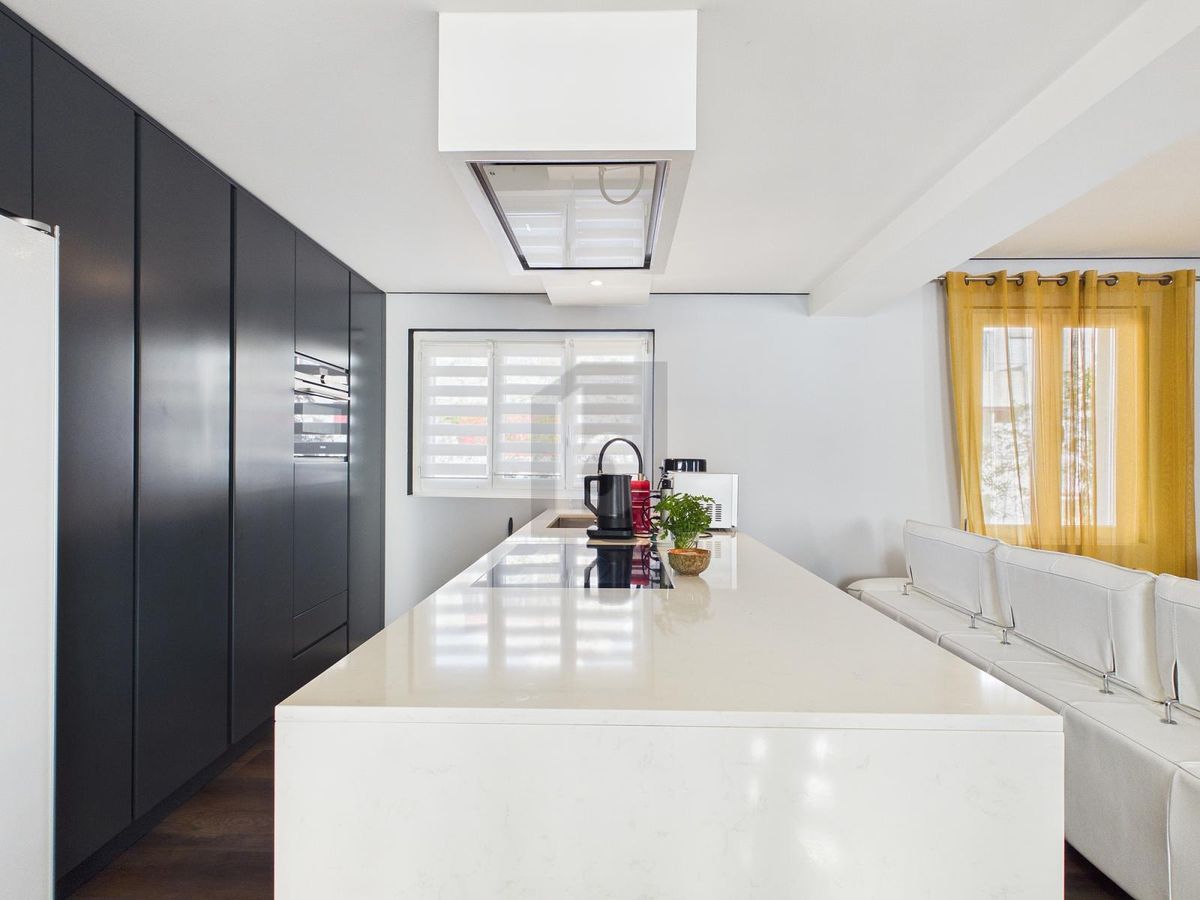 BELLE VILLA RÉNOVÉE AVEC 3 APPARTEMENTS ET JARDIN - 1