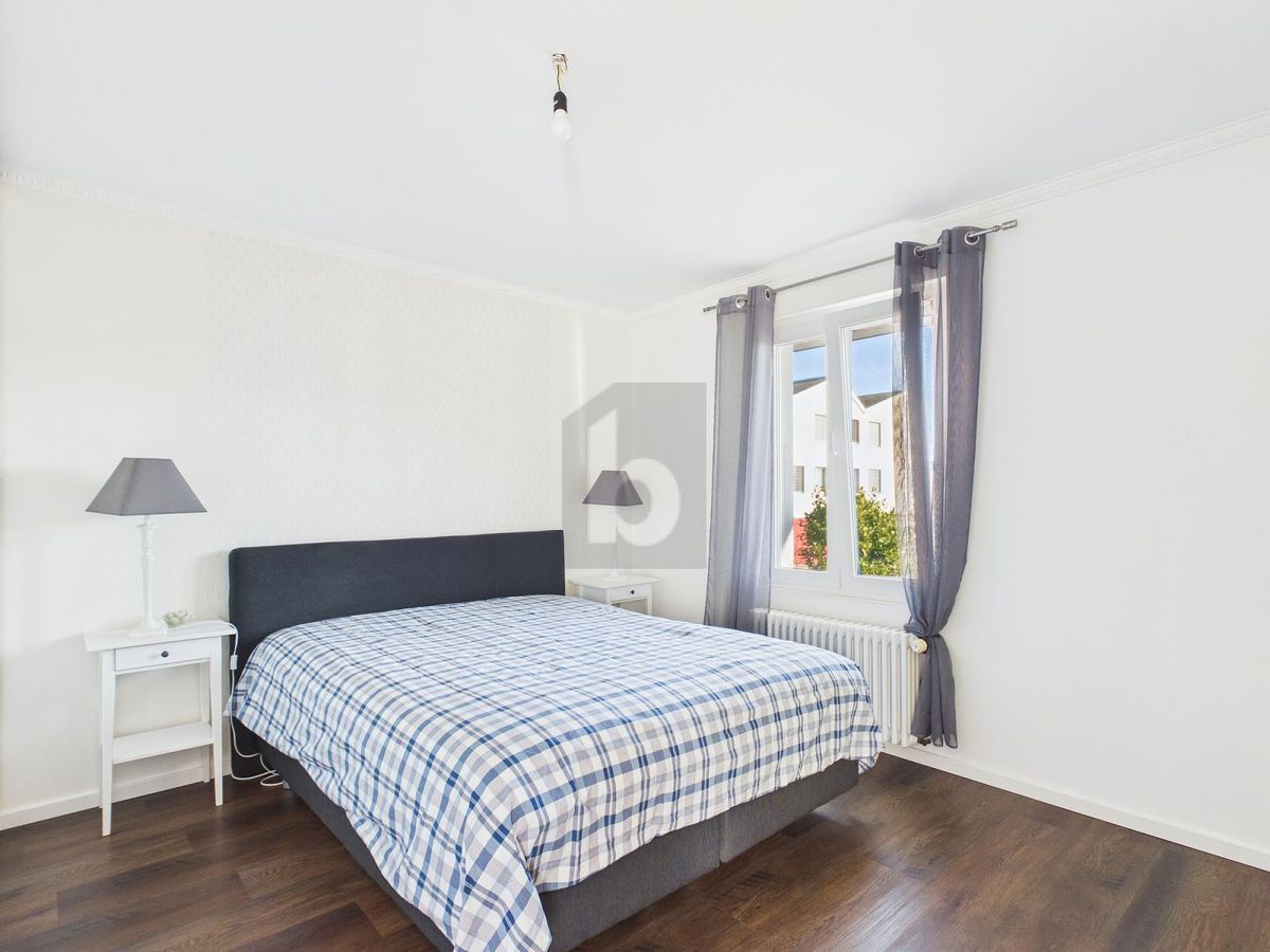 BELLE VILLA RÉNOVÉE AVEC 3 APPARTEMENTS ET JARDIN - 2
