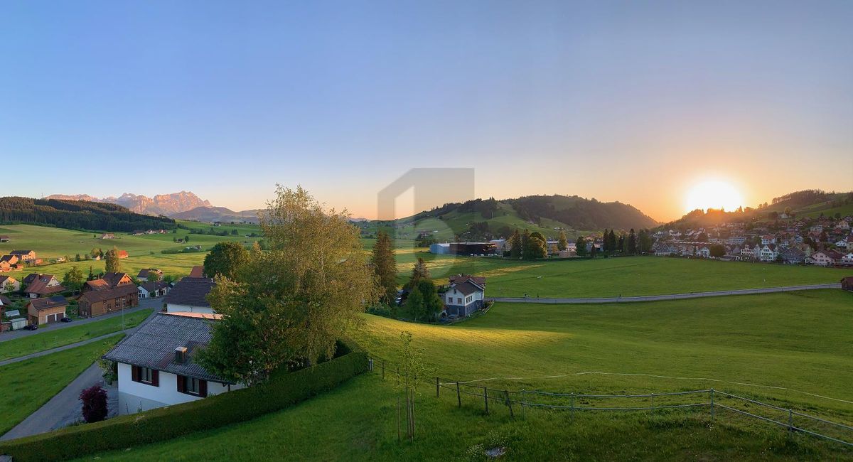 PANORAMA-LAGE MIT BALKON - 4