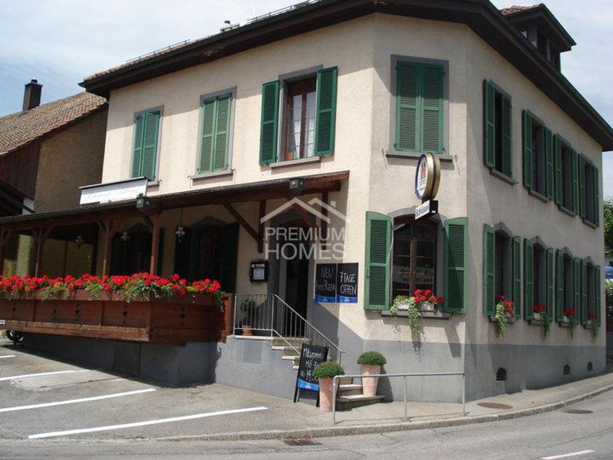 Renditestarkes MFH mit ca. 5.4 % Rendite - 0