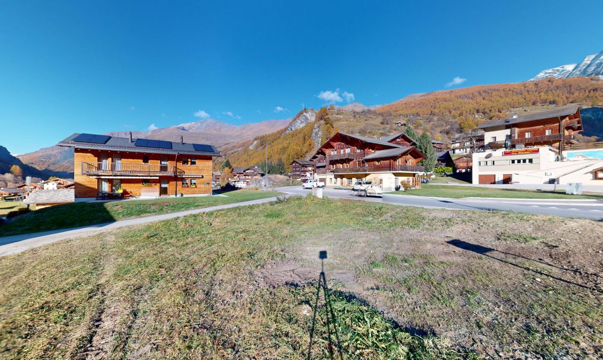 Rare and Ideally Located Land in Haudères - 7