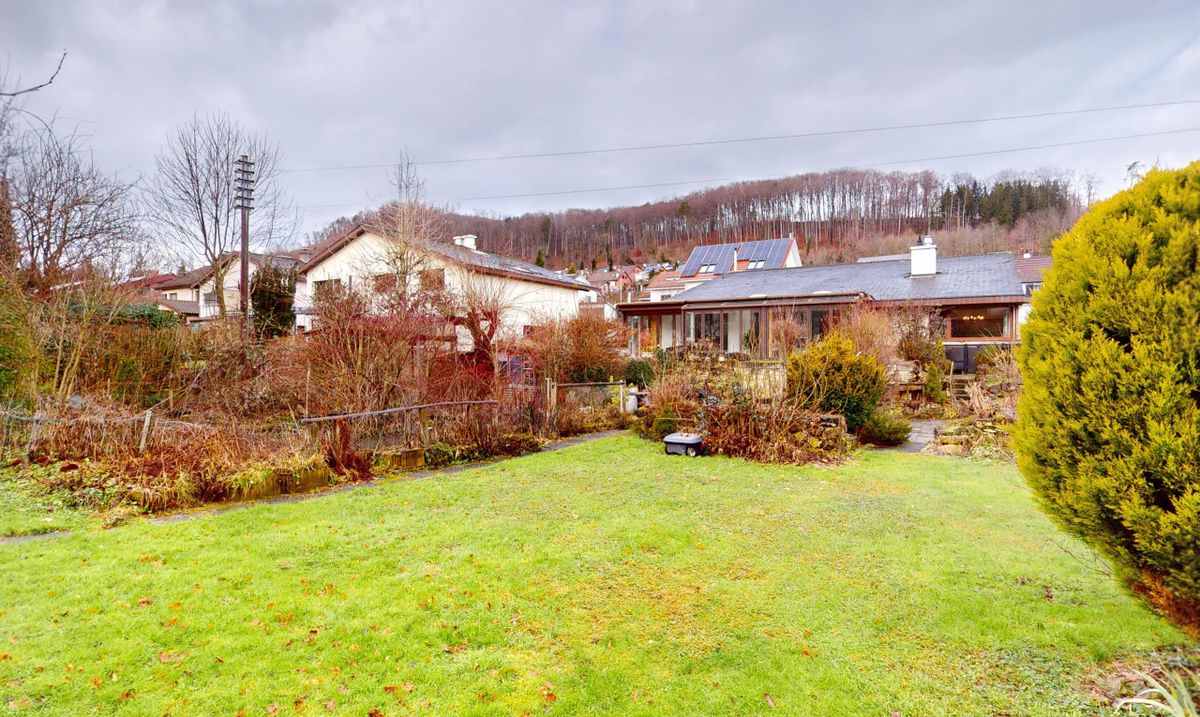 Detached Family Home on 1,135 m² Plot in a Quiet Location - 0