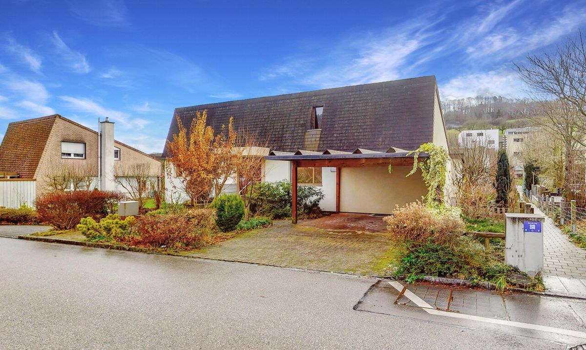 Detached Family Home on 1,135 m² Plot in a Quiet Location - 1