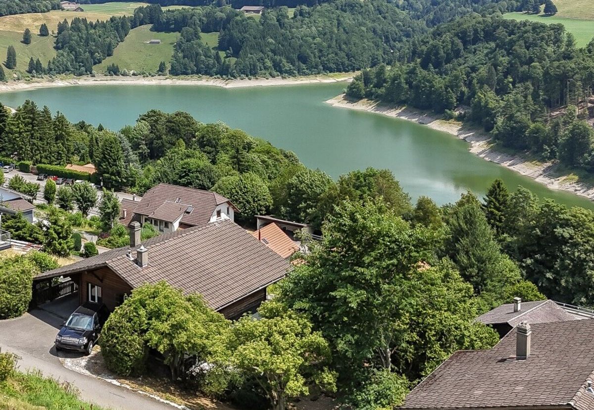 Maison individuelle in à Châtel-sur-Montsalvens - 1
