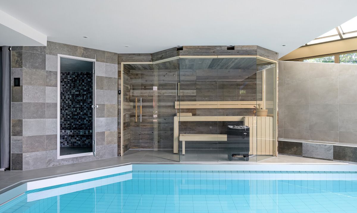 Elegant Villa with Private Spa near Lausanne - 1