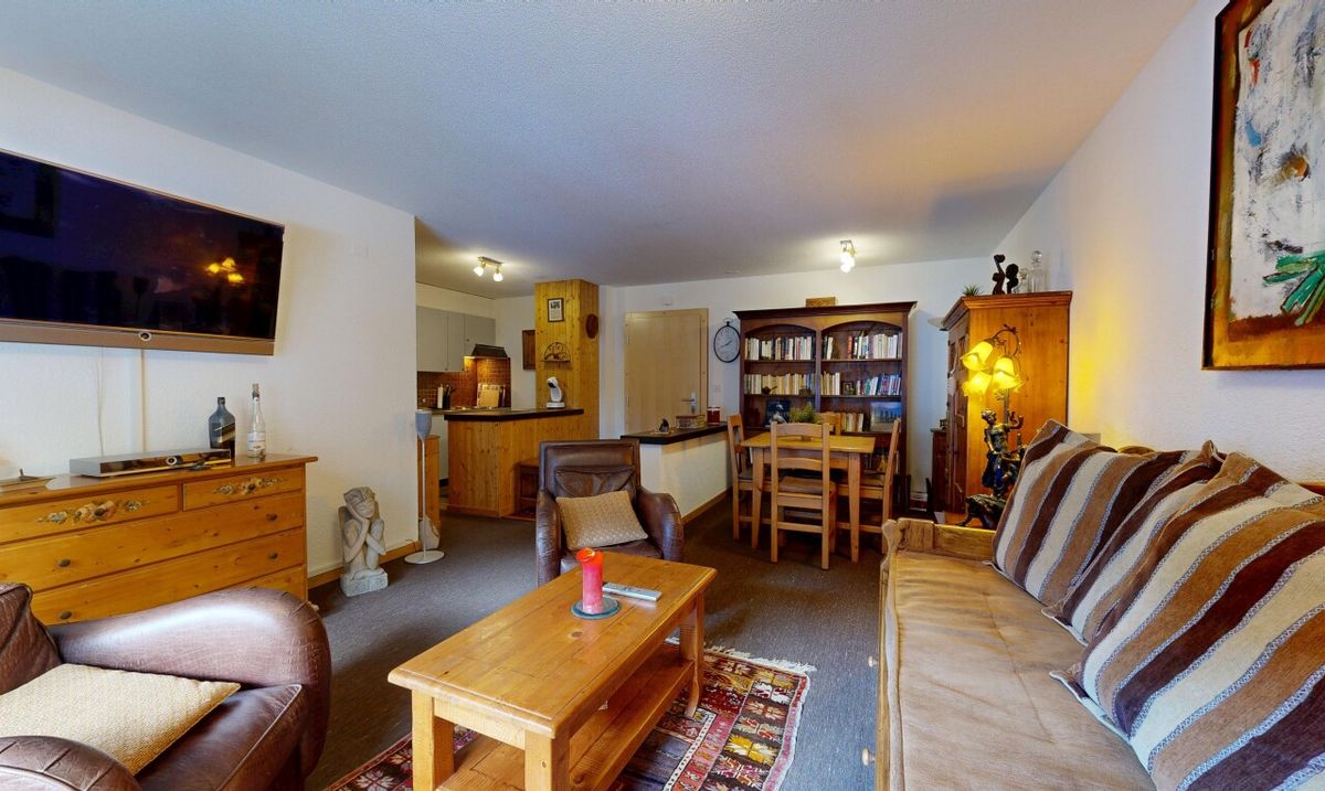 Bright Apartment with Panoramic Mountain Views – Ideal Second Home - 3