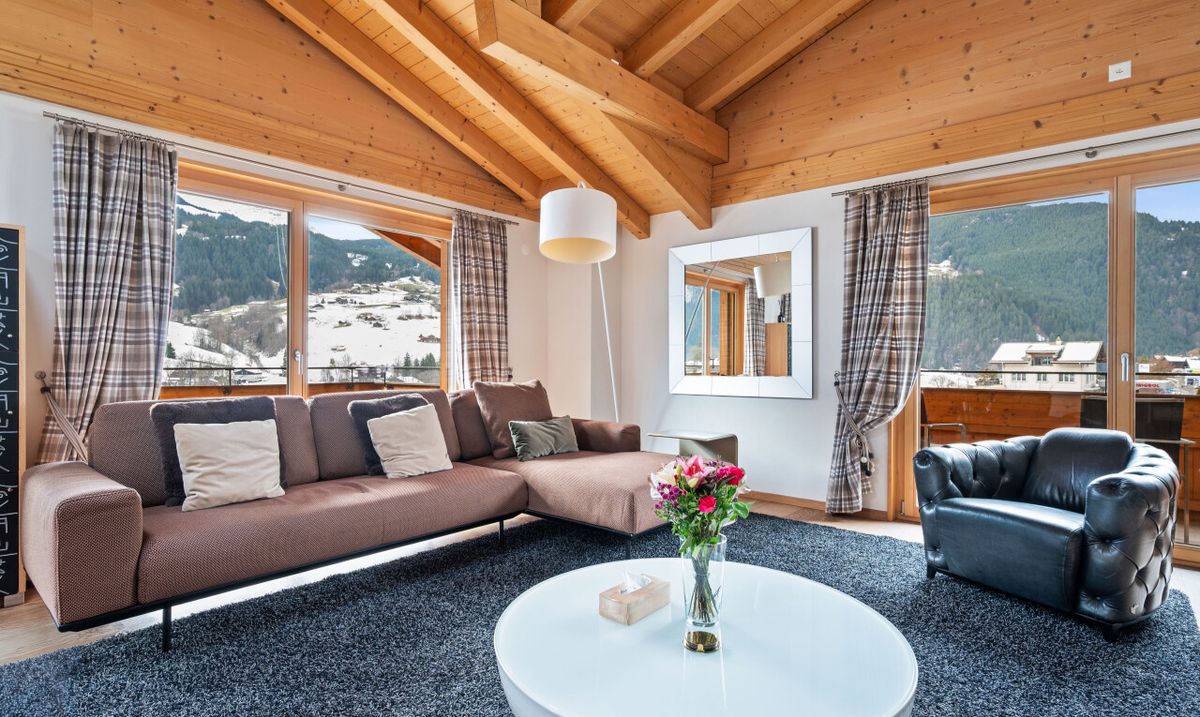 Exceptional Alpine lifestyle facing the Eiger Express - 3