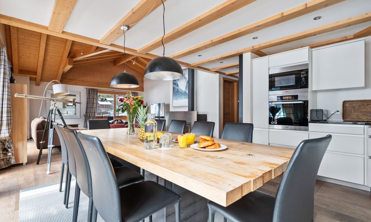 Exceptional Alpine lifestyle facing the Eiger Express - 8