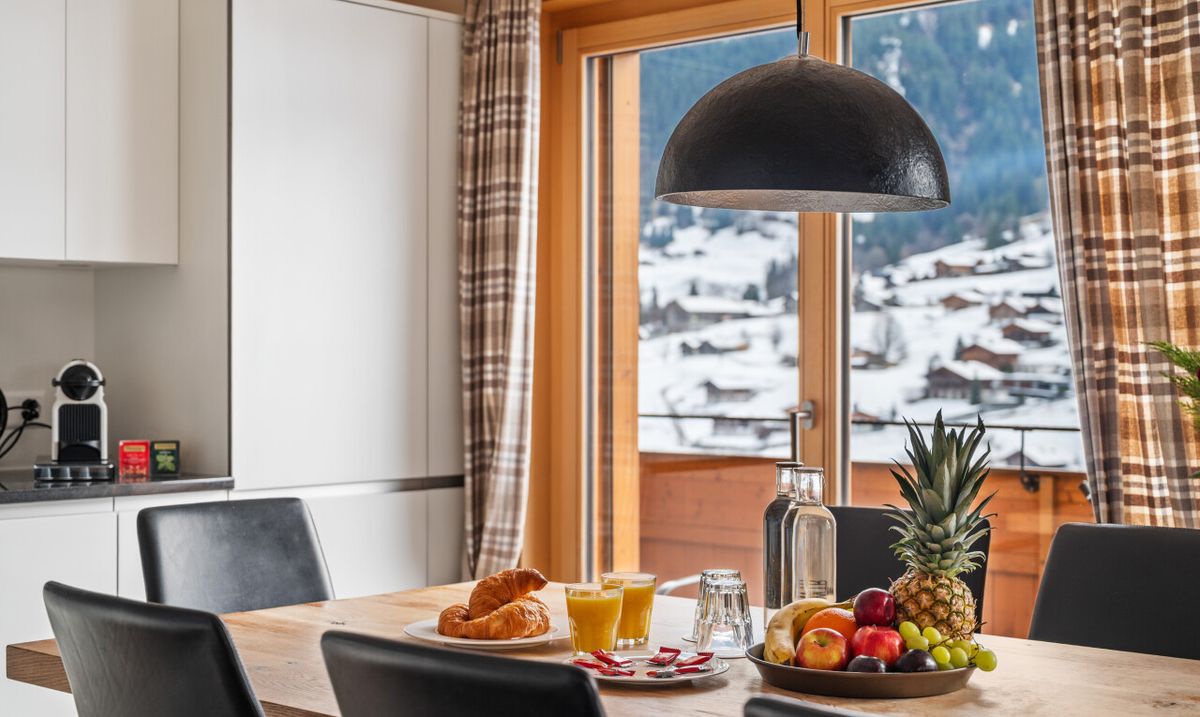 Exceptional Alpine lifestyle facing the Eiger Express - 9