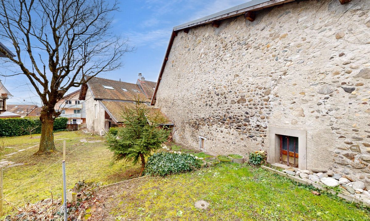 Maison mitoyenne d'angle in à Etoy - 1