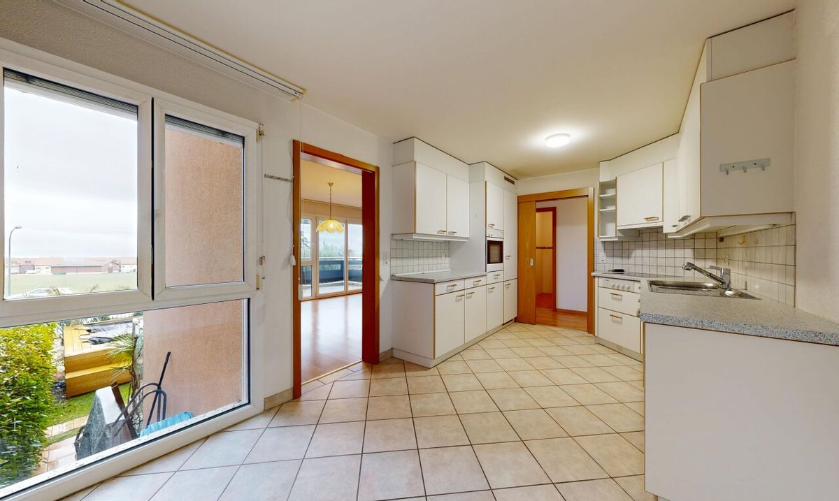 4.5-room flat with panoramic views in the heart of Bursins - 4