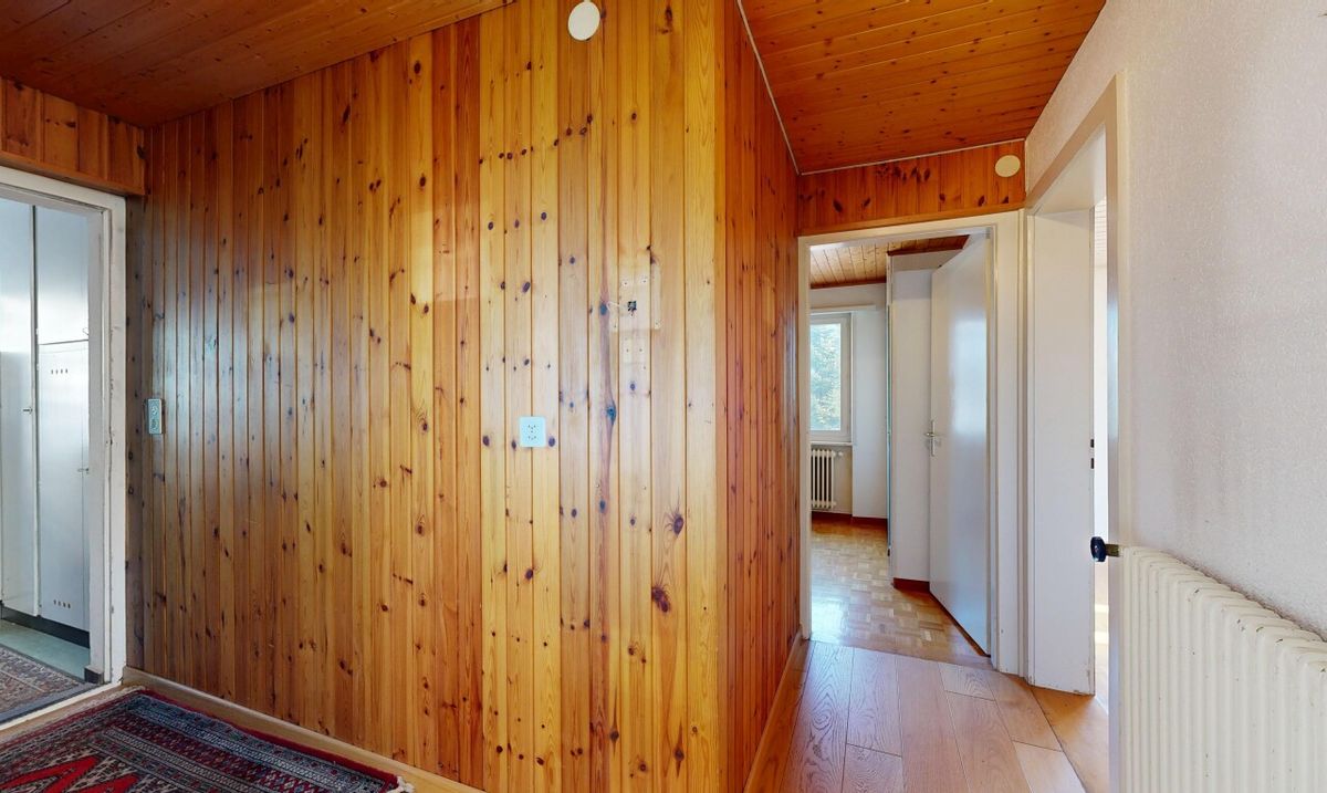 South-Facing Building – Prime Potential Crans-Montana - 9